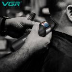 ماشین اصلاح مو سر و صورت وی جی ار مدل V-987 - Image 6